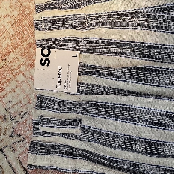 SO High Rise Blue & Ivory Stripe Linen Blend High-Rise Pant Tapered Leg - Size L - Picture 4 of 13